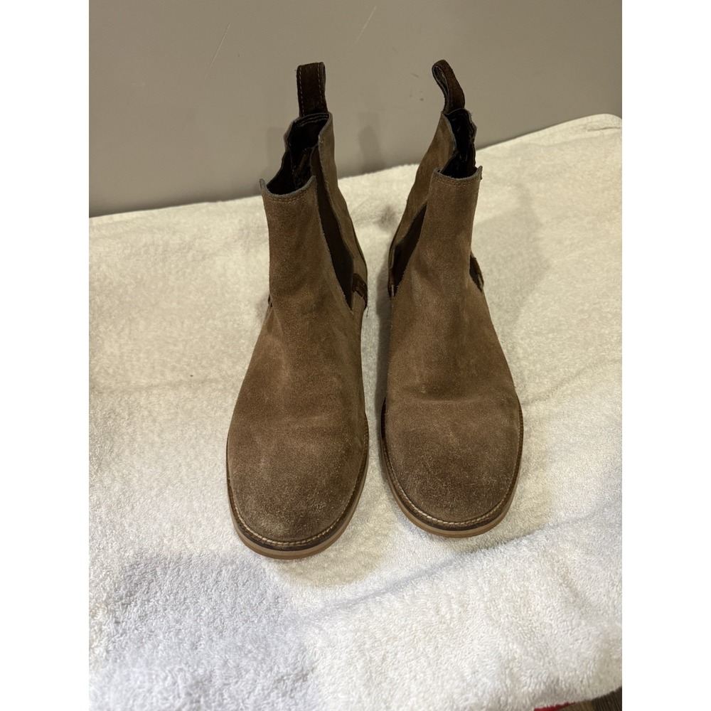 Men's Outpost Makers Brandon Suede Chelsea Boot Size 10